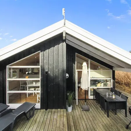 Feriehus Omod - 300m From The Sea By Interhome *