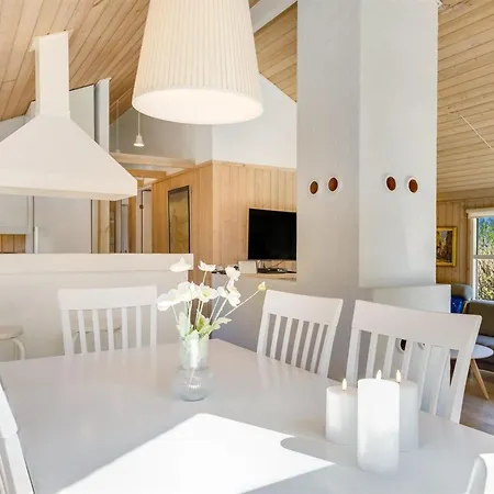 Omod - 300m From The Sea By Interhome Дом отдыха *